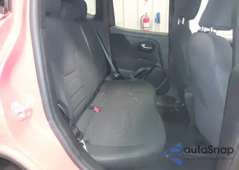 2021 Jeep Renegade Latitude 4X4 из США, поврежденный, VIN ZACNJDBBXMPM71398